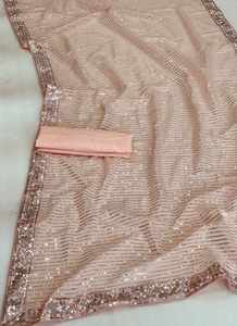Sari en Georgette Fantaisie Brodé avec Dentelle à Sequins et Blouse Non Cousue Pêche 74711 - Product Image 2