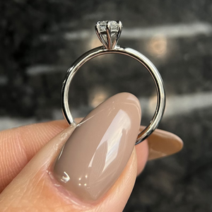 Anillo de compromiso de lujo con diamante solitario de 1 quilate, corte marquesa, cultivado en laboratorio, engaste de bisel, claridad VVS, color EF, oro de 14K con rodio. - Product Image 4