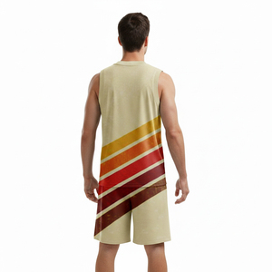 Uniforme de basket-ball personnalisé, short à séchage rapide, 100% polyester, numéro d'équipe personnalisé, prix compétitif, bonne qualité, en solde - Product Image 2