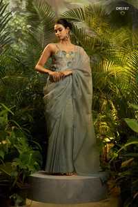 Ensemble de sari traditionnel pour femmes MEETALI CREATION en coton rose à séchage rapide, brodé de fleurs, longueur au sol, robe de fête de mariage - Product Image 4