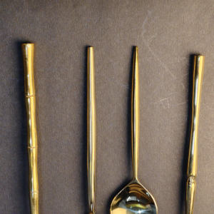 ชุดช้อนส้อมสแตนเลสชุบทอง ดีไซน์ข้อต่อบамบู สีทองเหลือง 4 ชิ้น สำหรับสลัดและอาหารค่ำ - Product Image 4