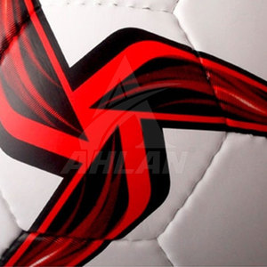 Ballon de football d'entraînement en TPU pour une performance de rebond constante, idéal pour les entraînements réguliers - Product Image 5