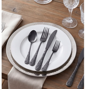 Service de couverts de style royal avec un magnifique design gravé, couverts haut de gamme pour mariage, dîner, fête, décoration de table, cadeau. - Product Image 3