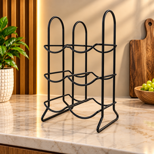 Soporte para Botellas de Vino con Marco en Forma de Rombo, Capacidad para Tres Botellas, Estructura Geométrica de Metal Negro para Mostrador, Bar o Restaurante - Product Image 5
