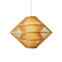 Lustre suspendu en rotin tressé à la main, prix d'usine, OEM/ODM, lampe suspendue en bambou personnalisée, vente en gros, fournisseur du Vietnam