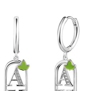 Boucles d'oreilles pendantes mini en argent avec motif de lettres vertes, style petite boucle, bijoux de mode élégants pour femmes - Product Image 6