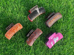 Pinza de garra de piel de vaca occidental de marca personalizada para mujer, pinzas para el pelo a la moda, accesorios para el cabello de vaquera - Product Image 5