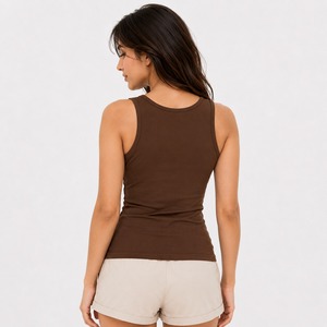 Camiseta sin mangas elegante para mujer con tela suave, corte moderno y construcción duradera para uso diario informal y activo. - Product Image 2