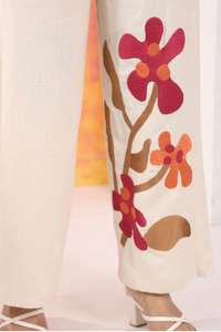 Ensemble en coton extensible très demandé pour femmes, avec pantalon doux, idéal pour les fêtes, le bureau et un look ethnique au quotidien, disponible à la vente - Product Image 6