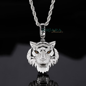 จี้หัวเสือสำหรับผู้ชาย เงินแท้ 925 ชุบโรเดียม/ทอง/ทอง 14K ประดับเพชรโมอิสซาไนต์ทรงกลมเจียระไนแบบเหลี่ยม ทรงฮิปฮอป เหมาะสำหรับใส่ทุกวัน - Product Image 1