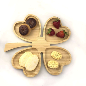 Plateau de service en bois fait main en forme de feuille avec 5 compartiments, plateau décoratif naturel pour apéritifs, fruits, noix, bonbons, fruits secs - Product Image 5
