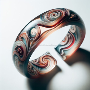 Brazalete ligero adornado con diamantes para mujer, elegante forma de luna con elaborados adornos étnicos, regalo - Product Image 2