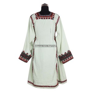 Vestido Balochi Afgano Bohemio Vintage Hecho a Mano por Gitanos Banjara, BDR017, Vestido Balochi Tradicional Hecho a Mano, Étnico Tribal - Product Image 2