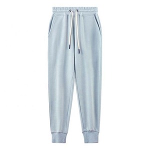 Pantalon de jogging décontracté pour homme, noir uni, avec cordon de serrage, bas resserré et poches latérales - Product Image 3
