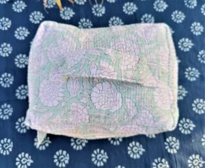 Pochette de Maquillage Matelassée Grande Taille de Qualité Supérieure, Écologique et Durable, Sac de Voyage à Fermeture Éclair, Imprimé Indien Fait Main, Trousse de Toilette Tendance - Product Image 2