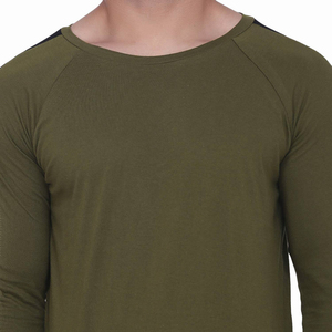 Camiseta de Manga Larga Color Verde Oliva para Hombre, Corte Ajustado, Ribete en Contraste, Cuello Redondo, Estilo Casual, Diseño de Color Sólido - Product Image 6