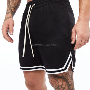 Short de basketball pour homme Short de sport et de gymnastique en maille noire respirante pour l'entraînement à séchage rapide Short d'exercice de course à pied - Product Image 1