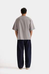 Camiseta Oversize para Hombre, Algodón Grueso, Corte Holgado, Hombros Caídos, Estilo Urbano, Lisa, con Logotipo Personalizado, Venta al Por Mayor - Product Image 5