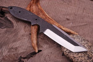 Couteau à lame fixe en acier Damas forgé à la main, manche en bois, pointe en goutte, longueur personnalisable pour le camping et la chasse, couteau personnalisé OEM - Product Image 6