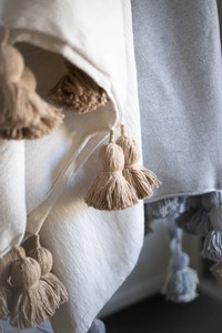 Manta Clásica Marroquí Hecha a Mano, Tejida Suave, 100% Algodón, Cómoda Decoración de Cama para Invierno - Product Image 2