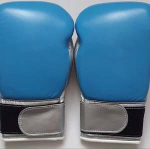 Guantes de Boxeo para Adultos 2026 con Logotipo Personalizado, de Cuero Exquisito, Antideslizantes, con Correa de Muñeca Ajustable, Cierre de Gancho y Bucle, Impermeables, para Entrenamiento - Product Image 5