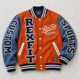 Blouson universel oversize style Letterman avec grande applique chenille sur la poitrine, texte brodé sur la manche et fermeture à boutons-pression – Vente en gros OEM - Product Image 1
