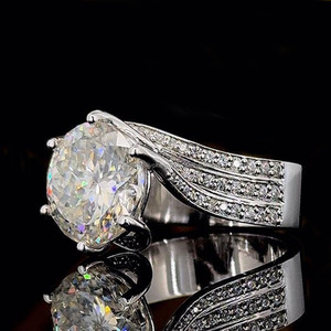 Anillo de Compromiso con Diamantes Moissanite de Corte Portugués, Anillo de Boda de Plata de Ley 925 para Mujer, Regalos de Aniversario para Esposa - Product Image 4