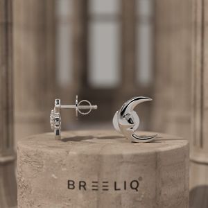 Pendientes de Oro de 14k con Diamantes Sol y Luna, Pendientes Celestiales Desiguales para Mujer, Diamantes de Laboratorio VVS2 G, Joyería Fina, Regalo Único - Product Image 2