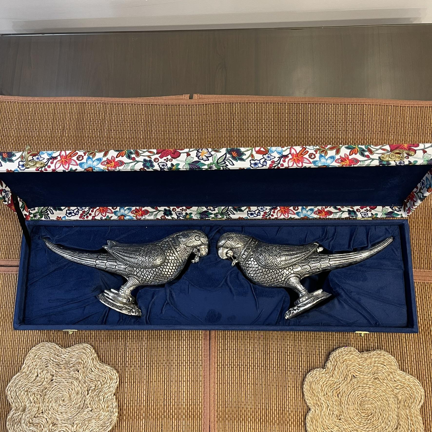 เช่นเดียวกับภาพ