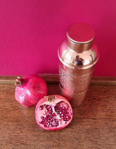 Haute sur demande Fabriqué à la main 100% bouteille en cuivre améliore la digestion et renforce l'immunité disponible chez Wholesale Supply - Product Image 2