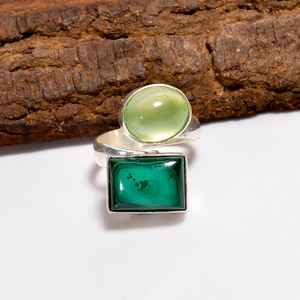 Bague en malachite et préhnite, argent sterling 925, style bohème, bijou fait main, cadeau pour elle - Product Image 1