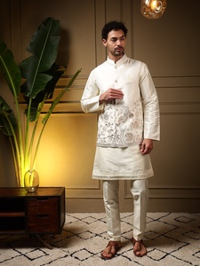 Ensemble Koti Kurta brodé de haute qualité pour hommes, collection mariage, provenant d'un fournisseur et exportateur indien. - Product Image 1
