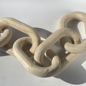 Escultura de Cadena de Eslabones de Madera Tallada a Mano Antigua con Cierre de Latón, Decoración Moderna para Mesa - Product Image 6
