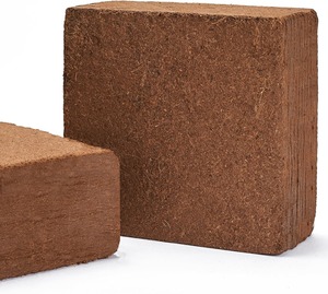 Bloc de tourbe de coco en promotion pour jardinage intérieur, plantes en pot surélevé et aménagement paysager, disponible à prix raisonnable - Product Image 4