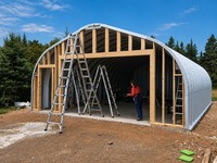Kit de construction en acier DuroSPAN 20x24x12 à travée libre DIY avec murs d'extrémité inclus