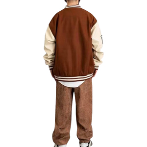 Veste universitaire rétro à la mode avec broderie de lettres et de numéros, style streetwear décontracté, veste à boutons pour hommes - Product Image 2