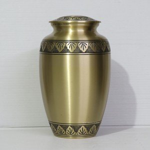 Classic Engraved Brass Cremation Urn Premium Customizable Funeral Adult Ashes Urn Indian Urns Manufacturer Wide Range - Product Image 1