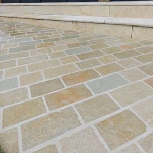 Pavés en pierre calcaire jaune naturelle Tandur pour les allées de jardin, le pavage extérieur et les projets d'aménagement paysager - Product Image 4