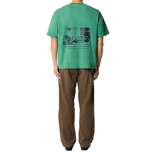 Camiseta de Hombre de Lujo, Impresa a Mano con Técnica de Pulverización, Algodón Orgánico, Prenda Premium, Estilo Urbano, Personalizable OEM - Product Image 2