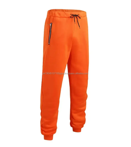 Vente en gros OEM vêtements de sport personnalisés pour hommes survêtements haute qualité 95% polyester 5% spandex tissé extensible dans les quatre sens deux poches hiver - Product Image 6