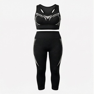 Conjunto de Yoga Negro sin Costuras para Mujer, 2 Piezas, Top Corto con Espalda Cruzada, Leggings de Cintura Alta hasta la Rodilla, Geométrico - Product Image 1