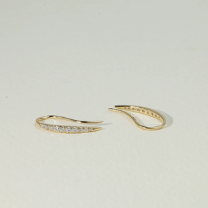 Pendientes de barra en forma de media luna con diamantes en oro macizo de 14K y oro blanco de 18K, elegante joyería fina, regalo de boda para mujer - Product Image 3