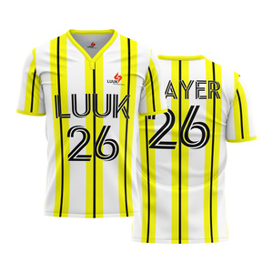 Camisetas de Fútbol Personalizadas para Hombre, Tallas Grandes, 100% Poliéster, Transpirables, Antibacterianas, con Logotipo Personalizado - Product Image 3