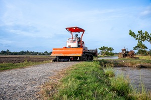Tracteur chenillé HOGICO 80HP Turbo 2 roues motrices à chenilles en caoutchouc, machine agricole multifonction robuste, boîte de vitesses à engrenages - Product Image 2
