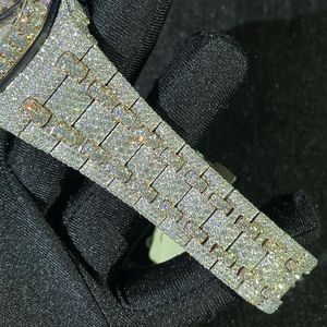 Relojes Clásicos Unisex Hechos a Mano con Diamantes Moissanite VVS1, Correa de Acero Inoxidable, Esfera Analógica Mecánica - Product Image 4