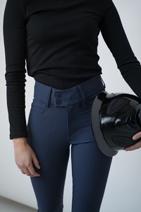 Culotte d'équitation bleue pour femmes avec logo personnalisé culotte d'équitation à siège intégral impression en silicone extensible absorbant la sueur marque exclusive équestre - Product Image 4