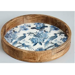Plateaux rectangulaires en bois de qualité standard, finition naturelle, design fascinant, avec poignée dorée, pour la restauration. - Product Image 4