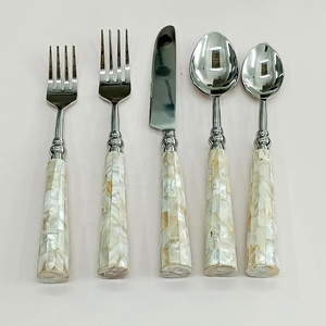 Nouvel ensemble de couverts de luxe personnalisés au Portugal à vendre avec ensemble de couverts d'ustensile à poignée unique à double nœud plaqué argent - Product Image 4