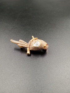 Broche de luxe en argent 925 avec diamant, motif paon et nœud papillon, sertie pavé, pierre centrale taille poire, bijoux fins unisexe pour usage quotidien - Product Image 2