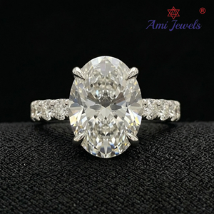 Anillo de Diamantes Clásico de Oro Blanco de 9k para Mujer, Anillo de Compromiso Delicado y Brillante con Elegante Diseño de Canal - Product Image 1